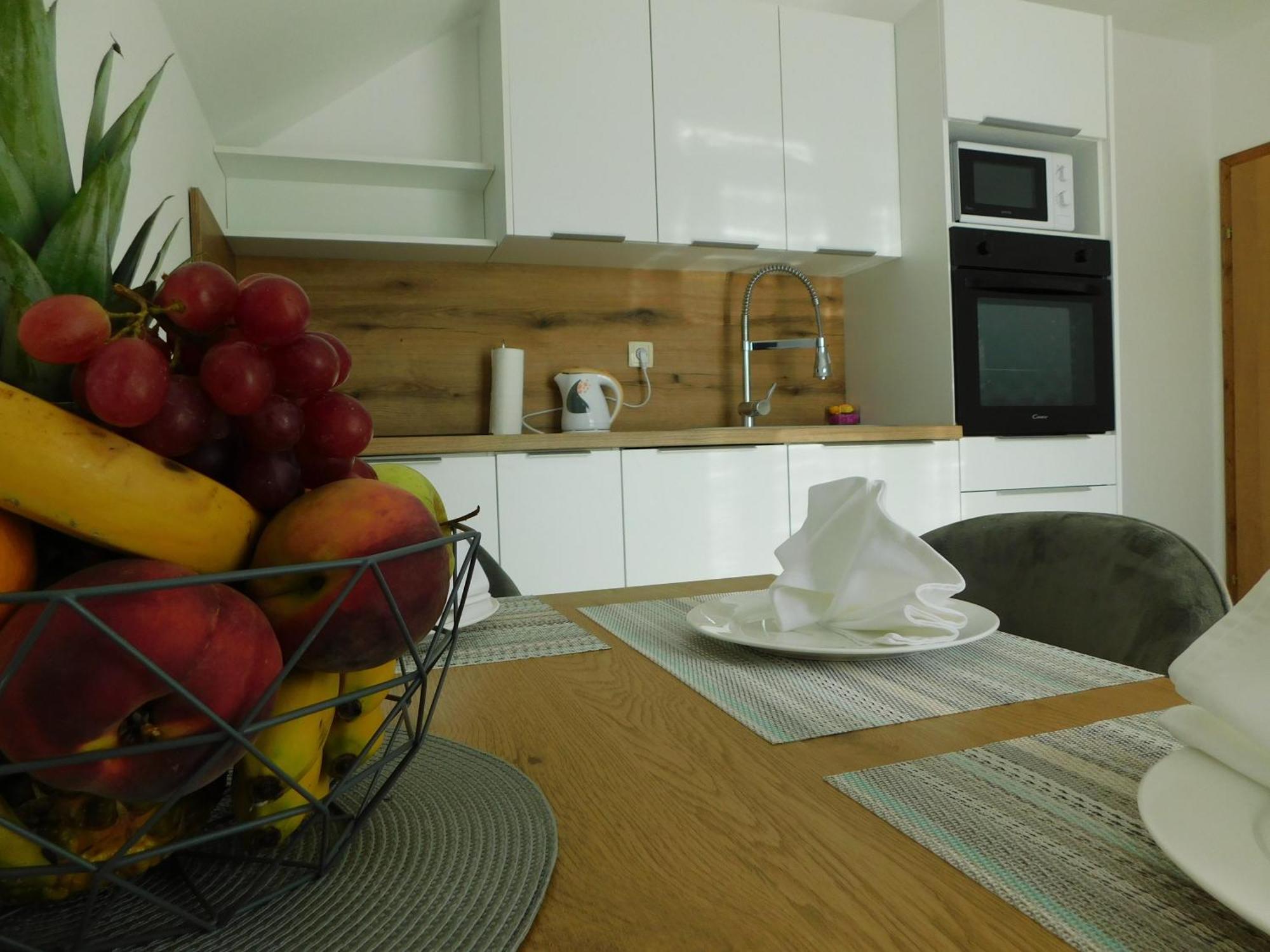 Apartman Nativis Otočac Εξωτερικό φωτογραφία